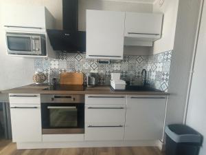 Fotografia z galérie ubytovania Superbe Appartement T3 Cabine avec Vue Mer, Narbonne Plage- 6LP39 v destinácii Narbonne-Plage