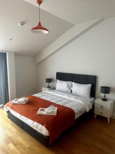 Ein Bett oder Betten in einem Zimmer der Unterkunft The Y Istanbul Suites