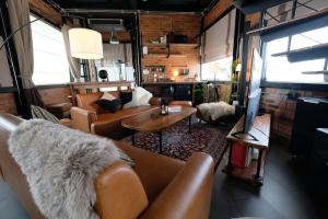 Posezení v ubytování Letana Hotel