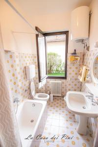 Ванная комната в La casa dei pini