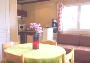 Dapur atau dapur kecil di Bungalows les deux chênes