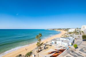 Nespecifikovaný výhled na moře nebo výhled na moře při pohledu z apartmánu