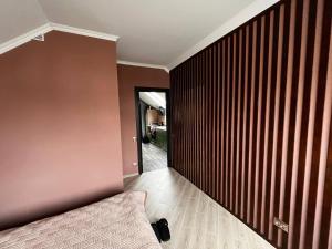 Gallery image of Garage House in Kamianets-Podilskyi
