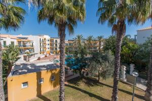 Το κτήριο όπου στεγάζεται  το διαμέρισμα