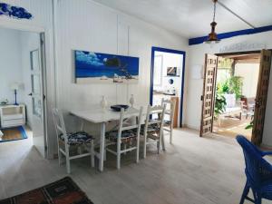 TV a/nebo společenská místnost v ubytování La Casita by Teresa