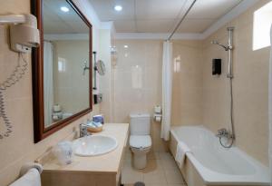 Koupelna v ubytování Hotel MS Tropicana