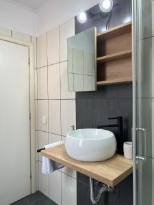 Ένα μπάνιο στο Vasiliki Apartments