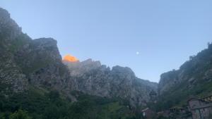 A general mountain view or a mountain view taken from a vendégházakat