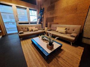 Posedenie v ubytovaní VibesCoruña - Loft Industrial Comercio