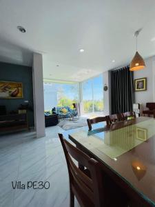 Posezení v ubytování Villa Mui Ne Sealinks City
