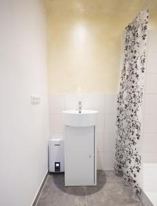 Un baño de Häusliches Loft Wohnung Apartment im Herzen von Ratingen