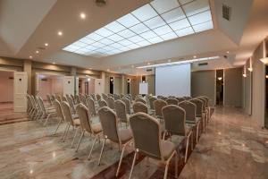 Zona business o sala de conferencias en Crisol Jardines de Córdoba