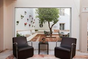 Zona de estar de Crisol Jardines de Córdoba