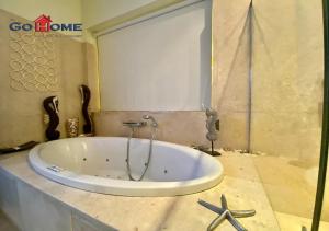 Kép Stylish 4 Bedrooms MB04 at New Marina szállásáról Gurdakában a galériában