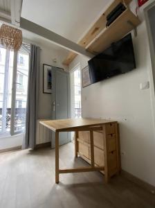 Zdjęcie z galerii obiektu Appartement situé a proximité des Galeries Lafayette et de l'Opéra Garnier w Paryżu