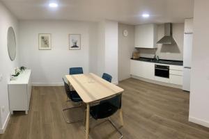 Kuchyňa alebo kuchynka v ubytovaní Apartamento Central E
