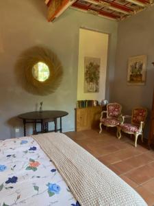 Ruang duduk di Manoir du Bouyssou