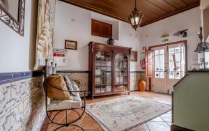 Uma área de estar em Casa de S. Thiago de Obidos