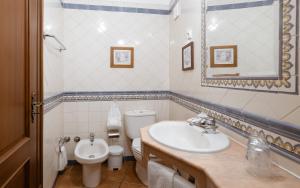 Um banheiro em Casa de S. Thiago de Obidos