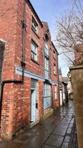 Gallery image of Market Street Apartments 1 King Bed Sleeps 2 in Ulverston