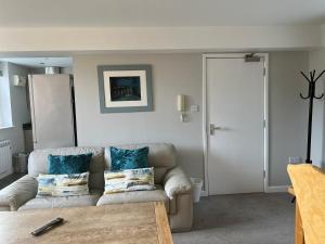 Gallery image of Market Street Apartments 1 King Bed Sleeps 2 in Ulverston +24 photos