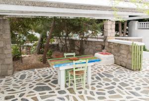 Patio nebo venkovní prostory v ubytování Thalassitra Village Hotel