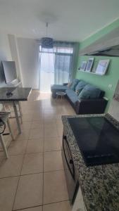 Kép Appartamento con 2 camere da letto vista al mar szállásáról Puerto de Santiagóban a galériában