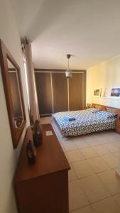 Kép Appartamento con 2 camere da letto vista al mar szállásáról Puerto de Santiagóban a galériában