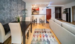 FREE PARKING! Soho Budapest 101, 4 ppl, AC, Superfast WIFI, TV 1075 Budapest, 12-14 Holló utca 1st floor, door nr.: 101 kép - 2
