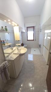 Kuchyň nebo kuchyňský kout v ubytování OPERA21 TUSCANY SINGLE HOUSE LUCIGNANO + 23 fotografií