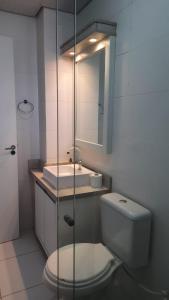 Ванна кімната в Apartamento Areias Brancas - 202