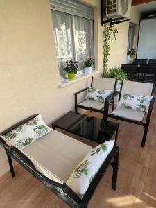 Część wypoczynkowa w obiekcie Apartamento Ivon Solo Familias