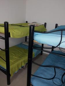 Двуетажно легло или двуетажни легла в стая в Apartamento Villavicencio