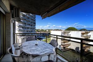 A balcony or terrace at Vitaly Beach