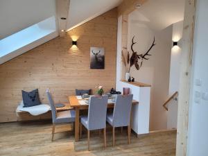 Posezení v ubytování Ferienwohnung Klauserhof