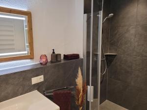 Koupelna v ubytování Ferienwohnung Klauserhof + 16 fotografií