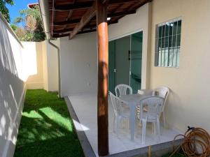 Un patio o zona al aire libre en Casa na Praia de Ponta Negra