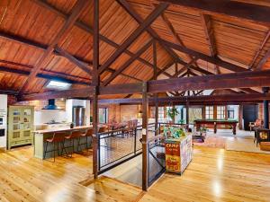 Un restaurante u otro lugar para comer en The Wool Store