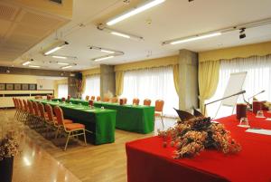 Konferenční prostory v ubytování Hotel Leopardi + 37 fotografií