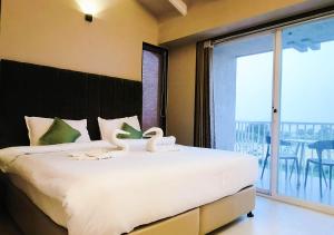 Gallery image of Isola Luxury Farm Suites in Nashik