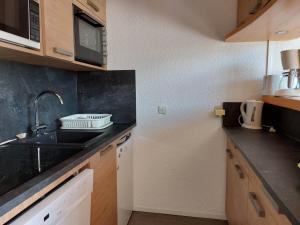 Fotografia z galérie ubytovania Appartement 3 pièces pour 7 personnes, proche pistes, commerces et ESF, avec terrasse, Les Arcs 1800 - FR-1-411-395 v destinácii Bourg-Saint-Maurice