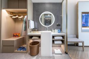 广州Guangzhou Baiyun Airport MeHood Liz Hotel Free Shuttle Bus To Airport的相册照片