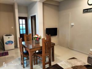 TV a/nebo společenská místnost v ubytování Square One CONDO - Kiribathgoda Kelaniya