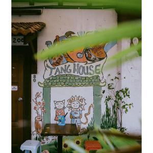a sign for a jang house with cats on it at New! 1min to JonkerStreet TangHouse's Hotel Melaka 鸡场街 in Melaka