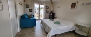 Posteľ alebo postele v izbe v ubytovaní Biarritz appartement 2 adultes, 2 enfants à proximité immédiate des plages et des commerces