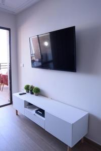 TV a/nebo společenská místnost v ubytování Apartamento Rincón Playa