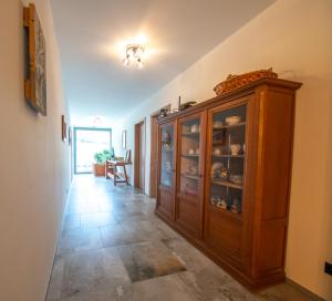 Η βιβλιοθήκη του bed and breakfast