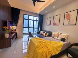 TRIBECA Suites KL Pavilion @ Bukit Bintang with Sky Infinity Pool