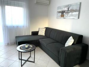 Posezení v ubytování Apartments Elvira + 27 fotografií