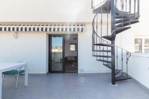 Fotografia z galérie ubytovania Old City Penthouse with fantastic views & parking v destinácii Benidorm